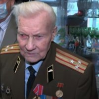 Ярославец Сергей Рогожников, участник ВОВ, отмечает столетний юбилей