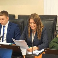 Молодые парламентарии обсудили новые подходы в патриотическом воспитании и перспективы развития молодежного предпринимательства